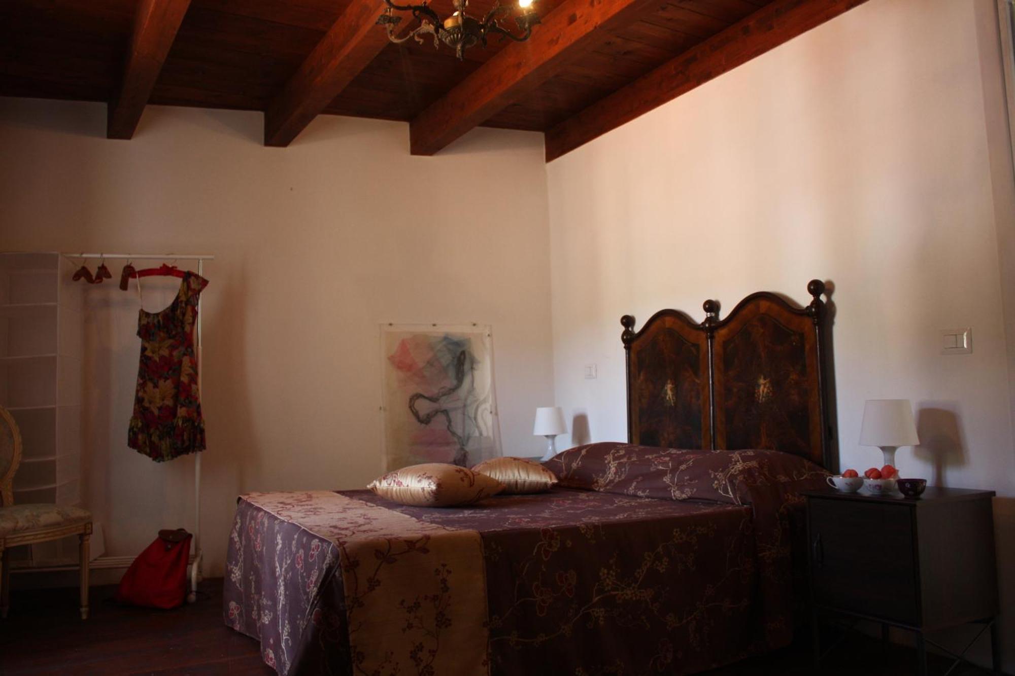 Il Lupo Rosso Bed & Breakfast Santu Lussurgiu Dış mekan fotoğraf