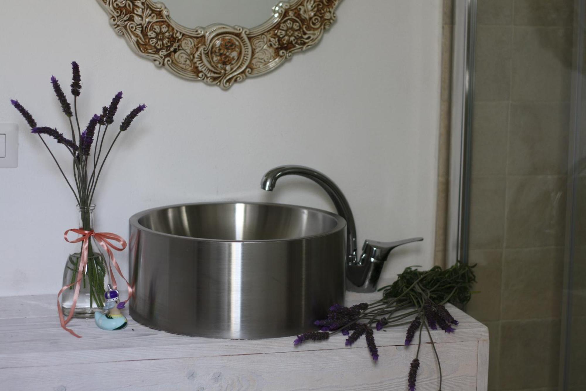 Il Lupo Rosso Bed & Breakfast Santu Lussurgiu Dış mekan fotoğraf