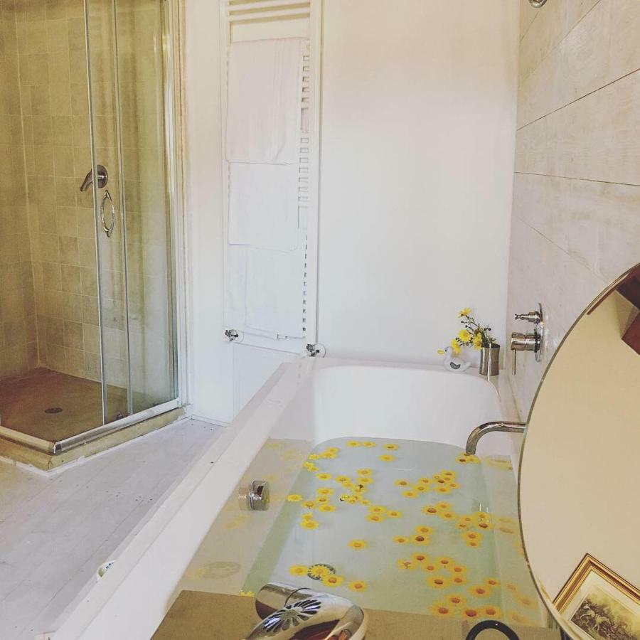 Il Lupo Rosso Bed & Breakfast Santu Lussurgiu Dış mekan fotoğraf